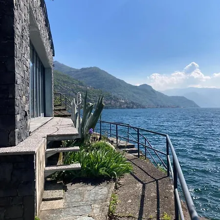 Unique Waterfront Private House At * Dervio